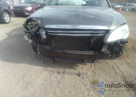 2012 Chrysler 200 Touring из США, поврежденный, VIN 1C3CCBBB1CN180826